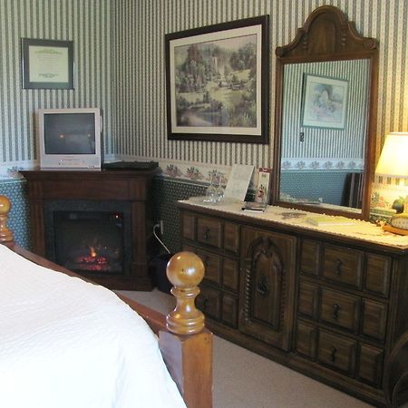 Countryside Bed & Breakfast Niagara-on-the-Lake ภายนอก รูปภาพ