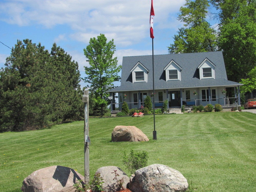 Countryside Bed & Breakfast Niagara-on-the-Lake ภายนอก รูปภาพ